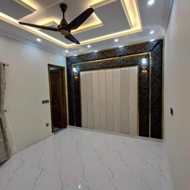 10 marla Lower Portion available for rent-13