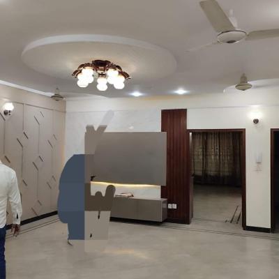 Well-Maintained Lower Portion for Rent – 12 Marla – Johar Town Lahore