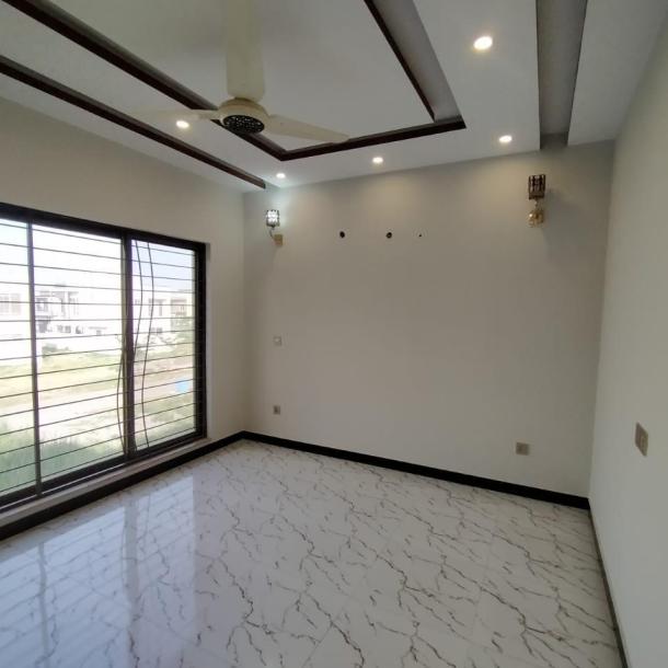 5 Marla Full House For Rent In DHA 9 Town Rent: 85k-13