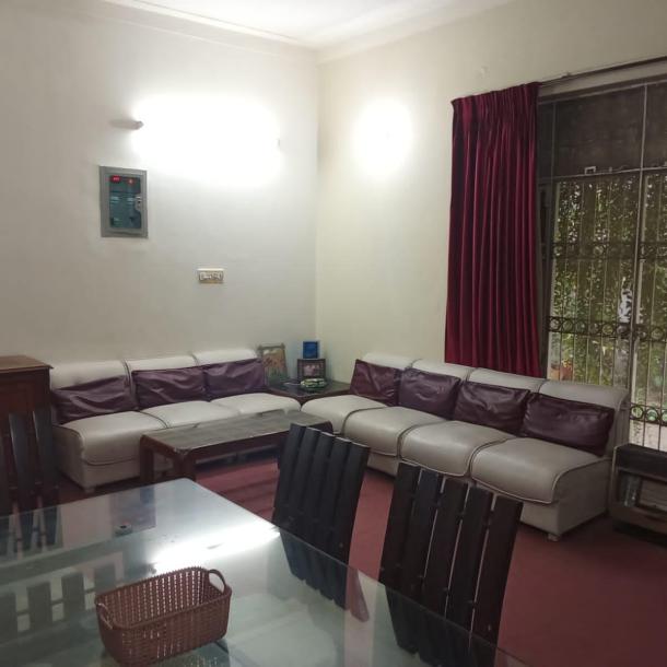 12 Marle Single Storey 3bed Attached Bath Tv Lounge Drawing Room Kitchen-5