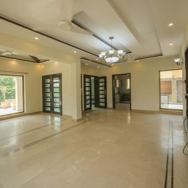 For Rent 22 Marla upper portion For Rent in dha phase 4 Lahore.-2