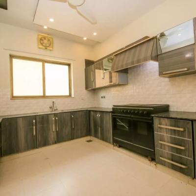 For Rent 22 Marla upper portion For Rent in dha phase 4 Lahore.