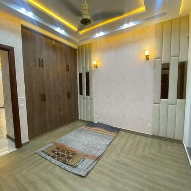 DHA phase 6 Lahore 5 Marla brand new House for Rent Rent: 85k-2