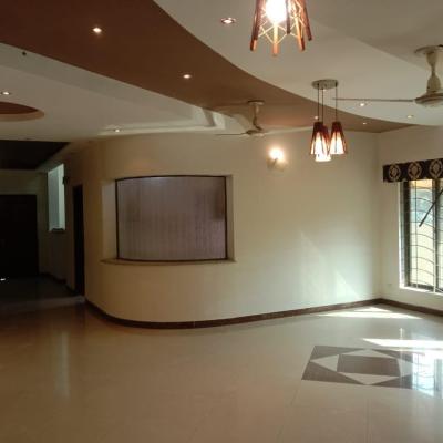 DHA Lahore phase 6 1kanal full house for rent demand 250K near masjid and commercial