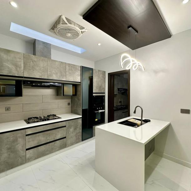 10 Marla Ultra Modern Design Full basement House for Sale in DHA Phase 5 Lahore-4