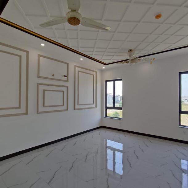 1 Kanal Modern Upper Portion Available For Rent In DHA Phase 7-6