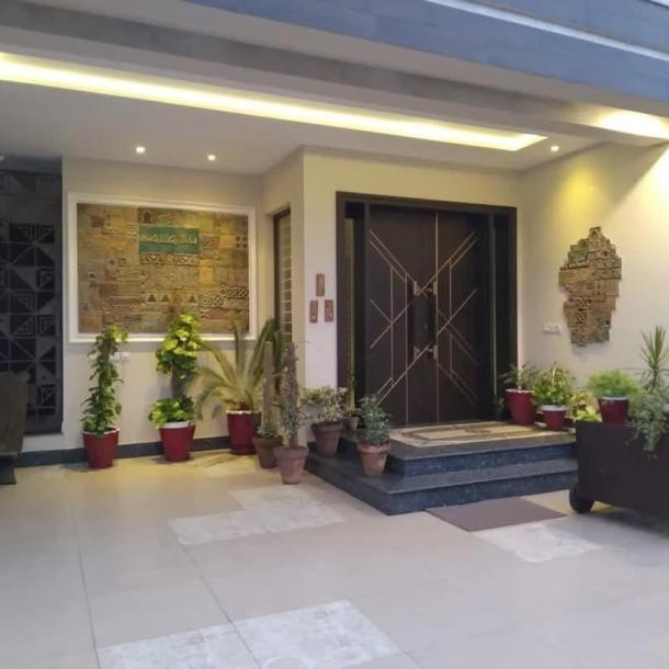 1 Kanal Upper Portion Available For Rent In DHA Phase 6 Lahore-1