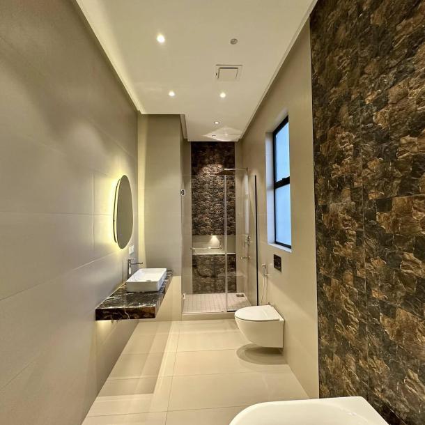 1 kanal Most Beautiful Ultra Modern Design House Available For Sale in DHA Phase 7 Lahore-12