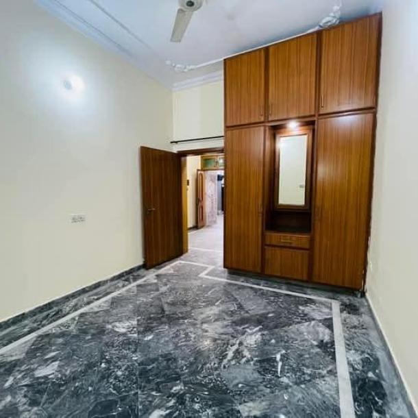 5 Marla Upper Portion 2 Bedroom Flat In Johar Town Lahore-5