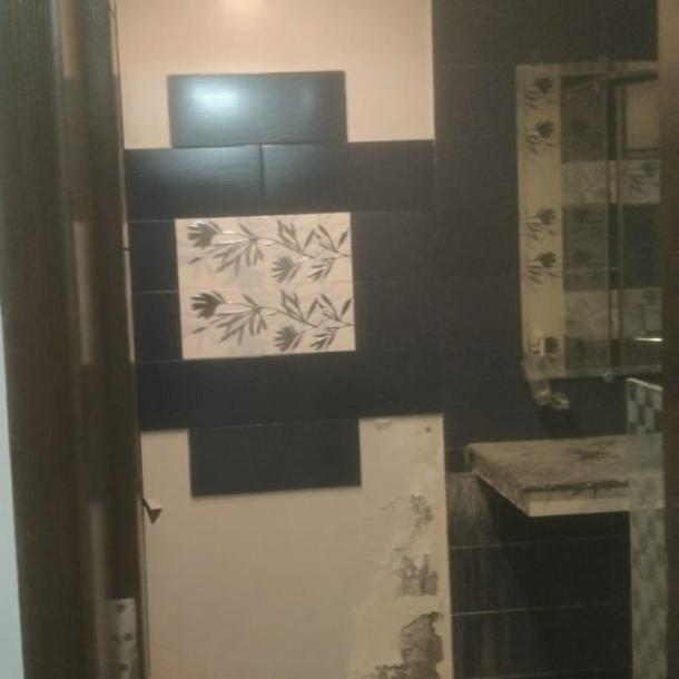 FOR RENT: DHA Phase 5 -Lower Portion Lower Portion With Separate Entrance-7