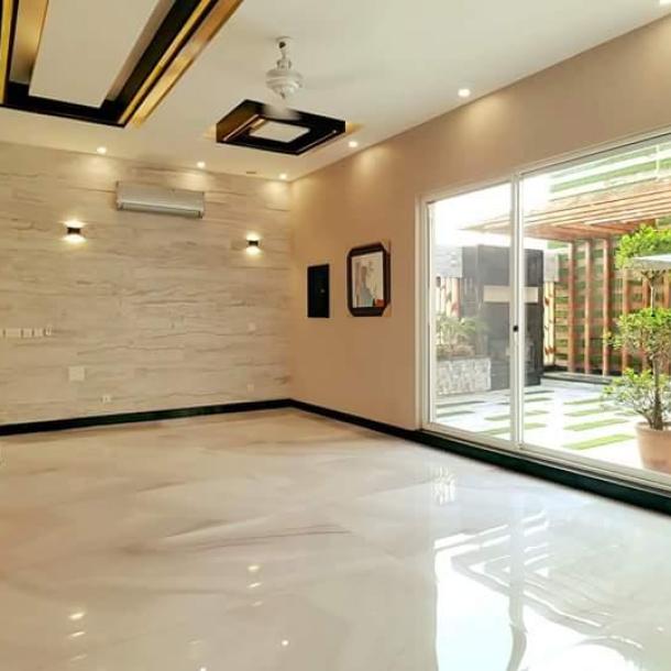 1 Kanal Luxurious House For sale DHA Phase 6 Lahore-7