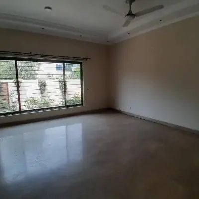 1 Kanal House Available For Rent in DHA Phase-5 Block-G