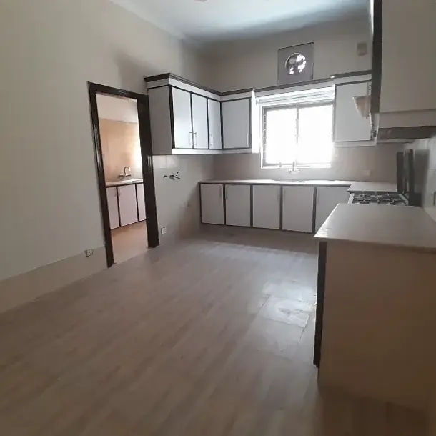 1 Kanal House Available For Rent in DHA Phase-5 Block-G-18