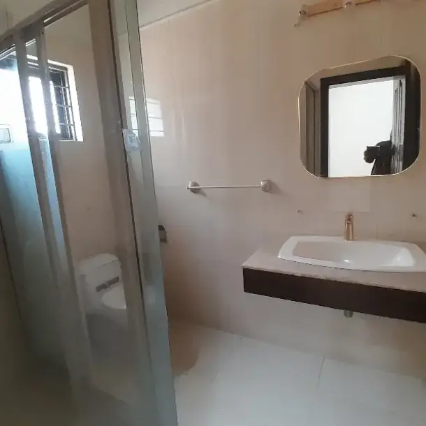 1 Kanal House Available For Rent in DHA Phase-5 Block-G-11