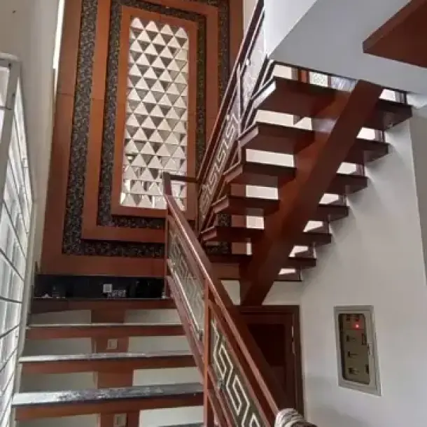 1 Kanal House Available For Rent in DHA Phase-5 Block L-1