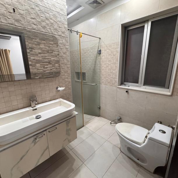 1 Kanal Portion Available For Rent In Phase 5 DHA Lahore-10