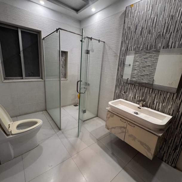 1 Kanal Portion Available For Rent In Phase 5 DHA Lahore-6