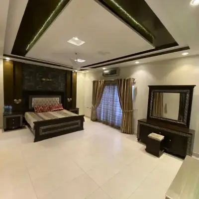 Beautiful 10 Marla Lower Portion House Available For Rent In DHA Phase 6 Lahore.