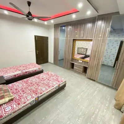 Beautiful 10 Marla Lower Portion House Available For Rent In DHA Phase 6 Lahore.