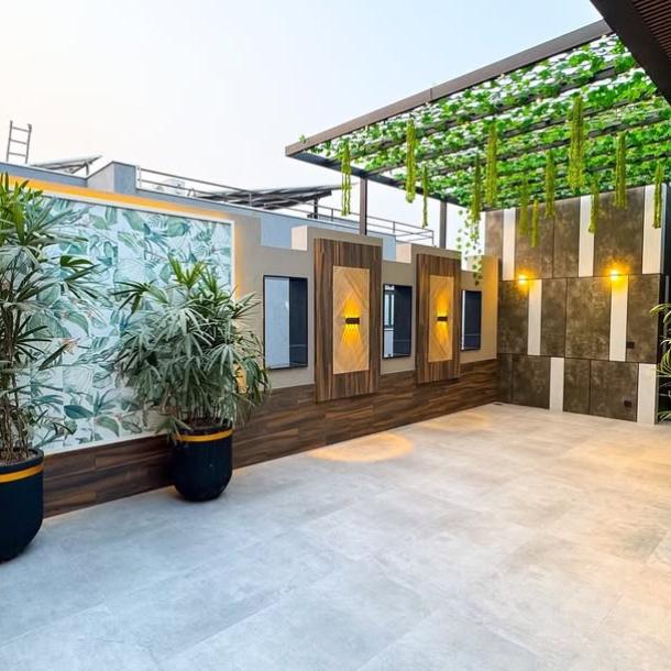 1 kanal Modern Design house in DHA Phase 7 Lahore For Sale.-12