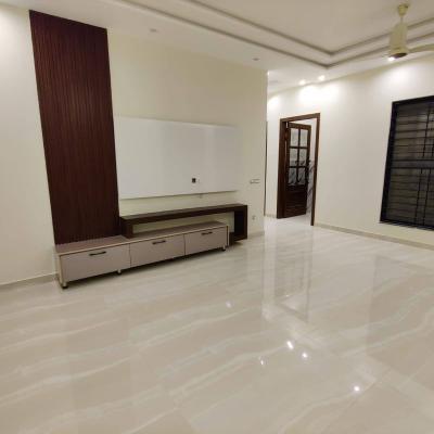 Near Park Upper Portion For Rent DHA Phase 8