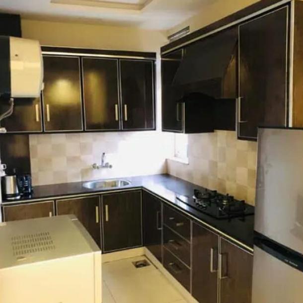 Luxury Furnished Apartment for Rent Near Emporium Mall-3