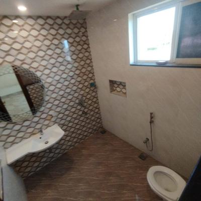 Stylish Upper Portion For Rent 1 Kanal DHA Phase 8 Lahore