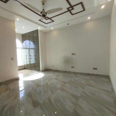 Stylish Upper Portion For Rent 1 Kanal DHA Phase 8 Lahore