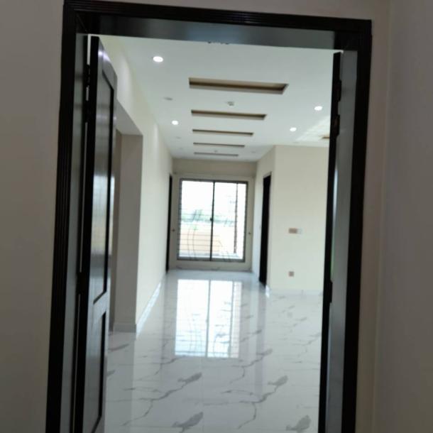 1 kanal Upper Portion For Rent (Lower Portion lock) in DHA Phase 7 Lahore-14