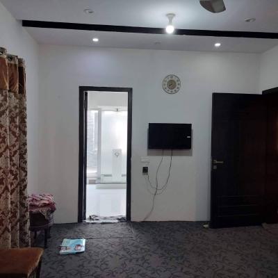 Upper Portion For Rent In DHA 6 Lahore Near Dolmen Mall