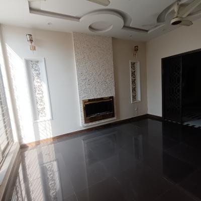 Newly Constructed 8 Marla House Available – DHA Phase 9 Town Lahore