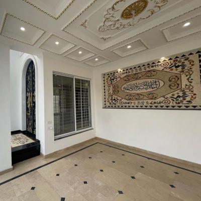 14.6 Marla White House For Sale in New Saman-e-Abad , Near Ferozpur Road Lahore