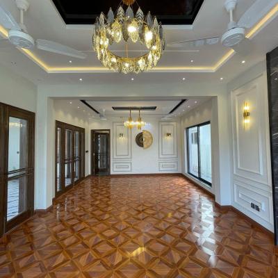 1 Kanal Classical Design House For Sale in Bahria Town, Lahore