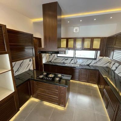 1 Kanal Classical Design House For Sale in Bahria Town, Lahore