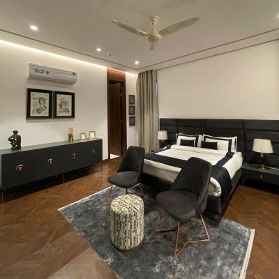 22 Marla Modern & Contemporary Living Space For Sale in the Mid of DHA Phase 6, Lahore-8