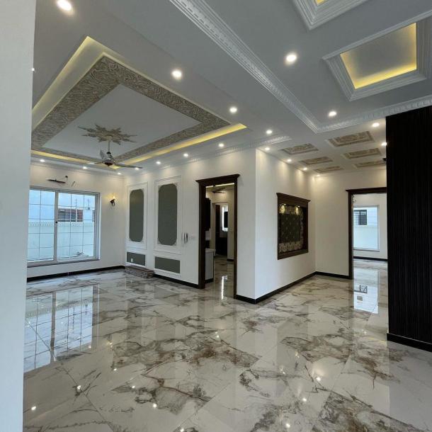 1 kanal Spanish Style House For sale in DHA Phase 7, Lahore Pakistan-6