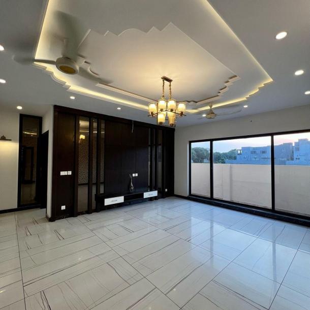 This is a AFFORDABLE Price Classical PALACE for Sale in DHA Lahore.-4