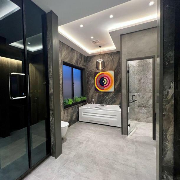 Touring a Most beautiful & Luxurious Modern House for Sale in Phase 7 DHA Lahore.-9