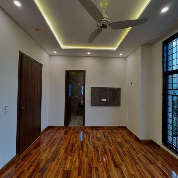 5 Marla House For Sale In DHA 9 Town Lahore-10